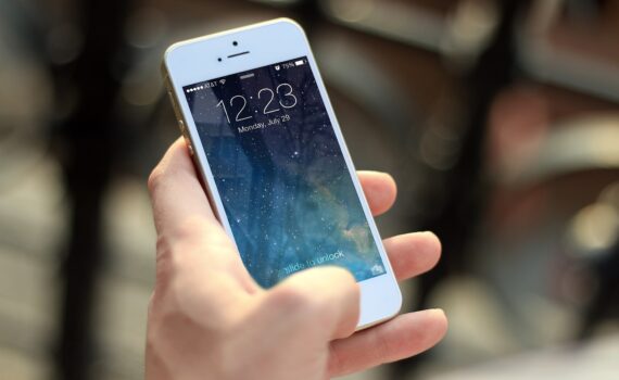 Free Iphone Smartphone photo and picture